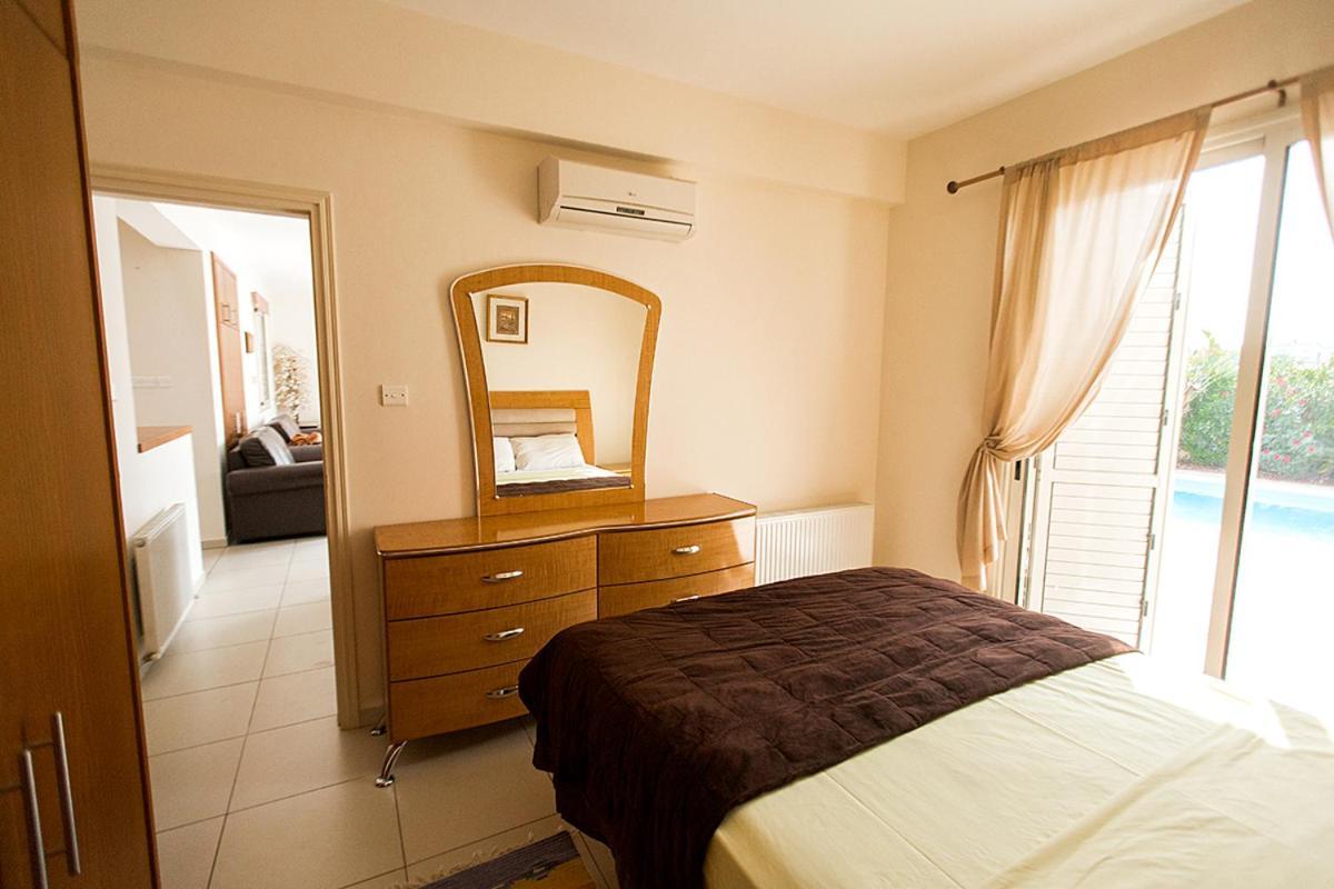Atlantica 4 Bedroom Villa Near The Beach Protaras Buitenkant foto